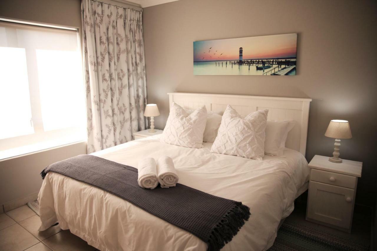 Mari-Amor Self-Catering Apartments มอสเซิลเบย์ ภายนอก รูปภาพ