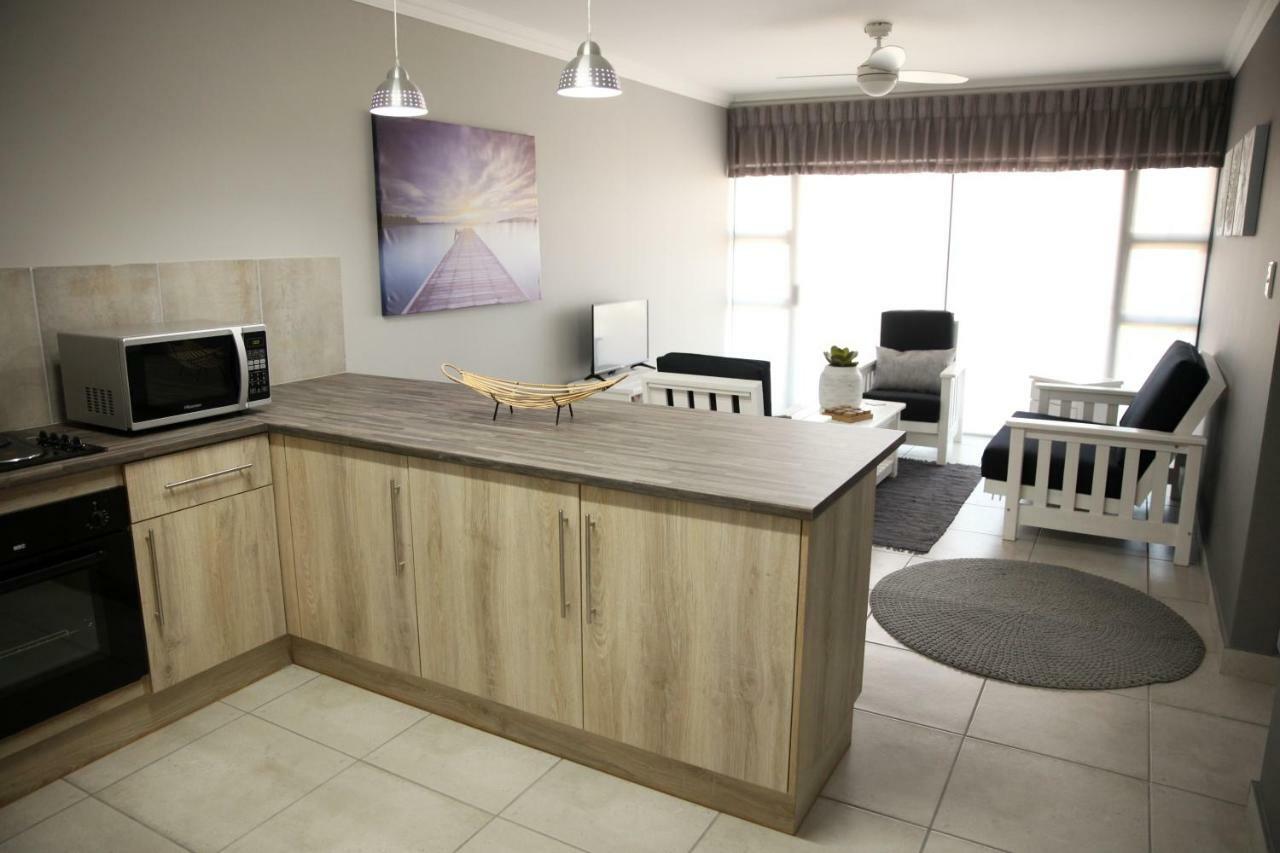 Mari-Amor Self-Catering Apartments มอสเซิลเบย์ ภายนอก รูปภาพ