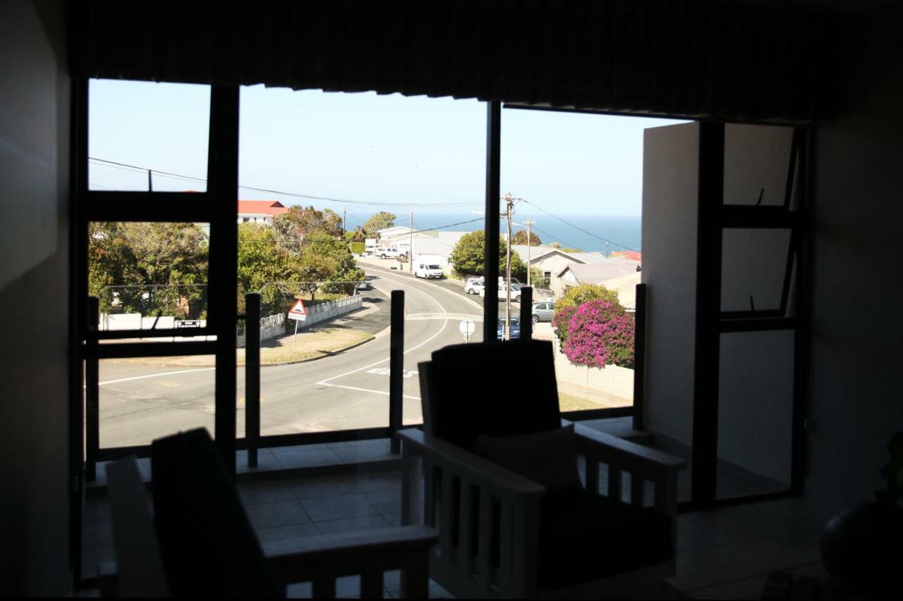 Mari-Amor Self-Catering Apartments มอสเซิลเบย์ ภายนอก รูปภาพ